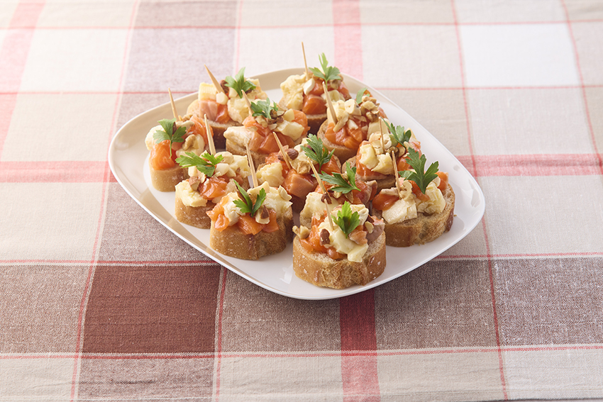 サーモンのピンチョス