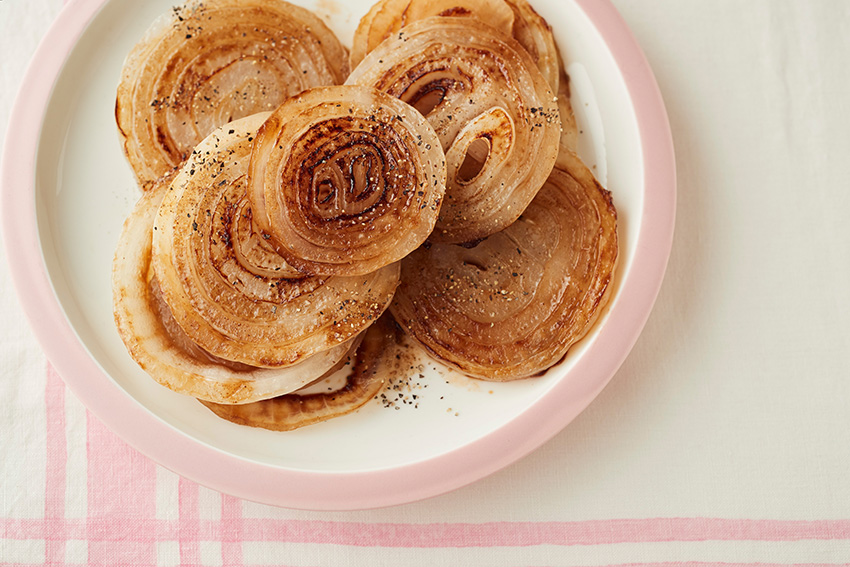 新たまねぎのソースしょうゆ焼き